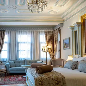 ** Hotel Ortakoey Turkey